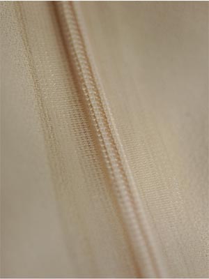 Átlátszó rejtett cipzár 25 cm 600.- Ft /db - NUDE (test színü)